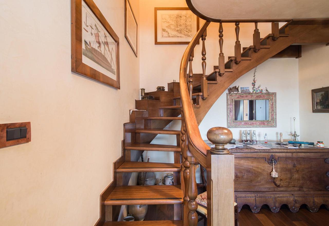 La Mansarda Delle Meraviglie B&B Superior Trieste Extérieur photo